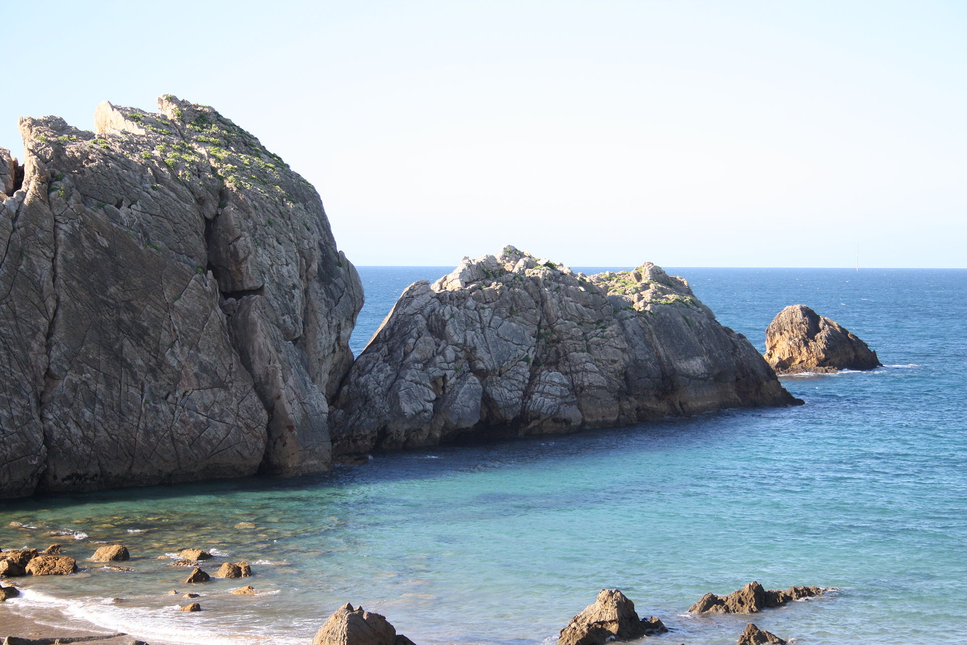 Cumpleaños diferente en Cantabria: playa y aventura