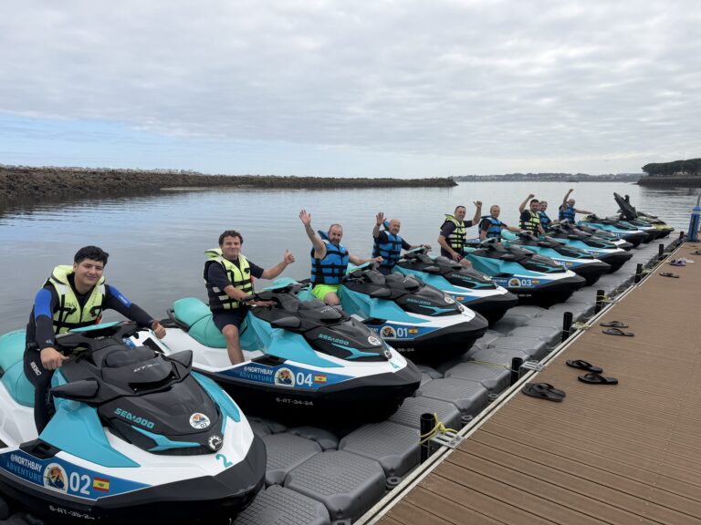 Moto de agua en la bah&iacute;a de Santander con North Bay Adventure