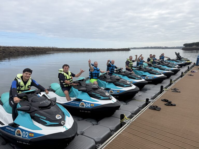 Moto de agua en la bah&iacute;a de Santander con North Bay Adventure