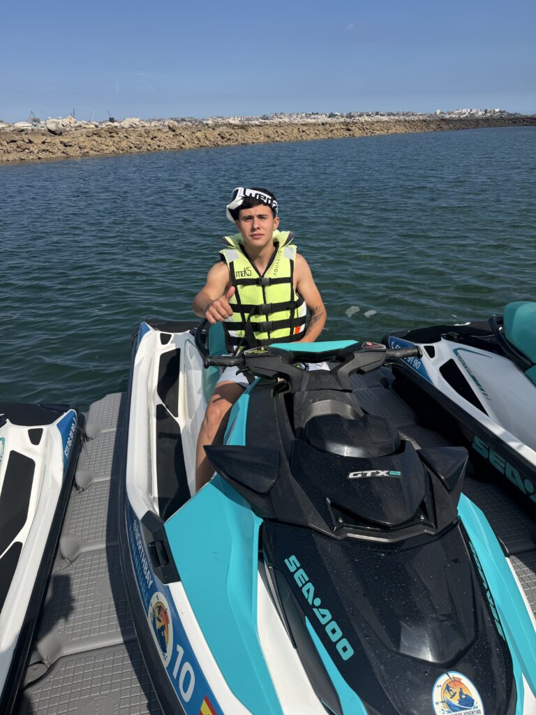 Moto de agua en la bah&iacute;a de Santander con North Bay Adventure