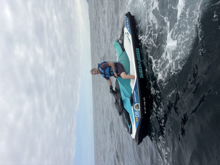 Moto de agua en la bah&iacute;a de Santander con North Bay Adventure