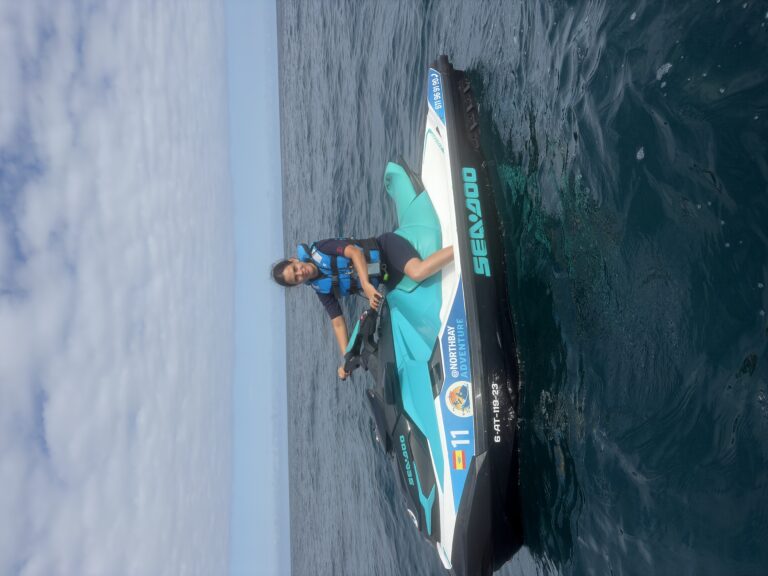 Moto de agua en la bah&iacute;a de Santander con North Bay Adventure
