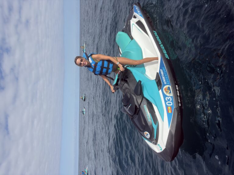Moto de agua en la bah&iacute;a de Santander con North Bay Adventure